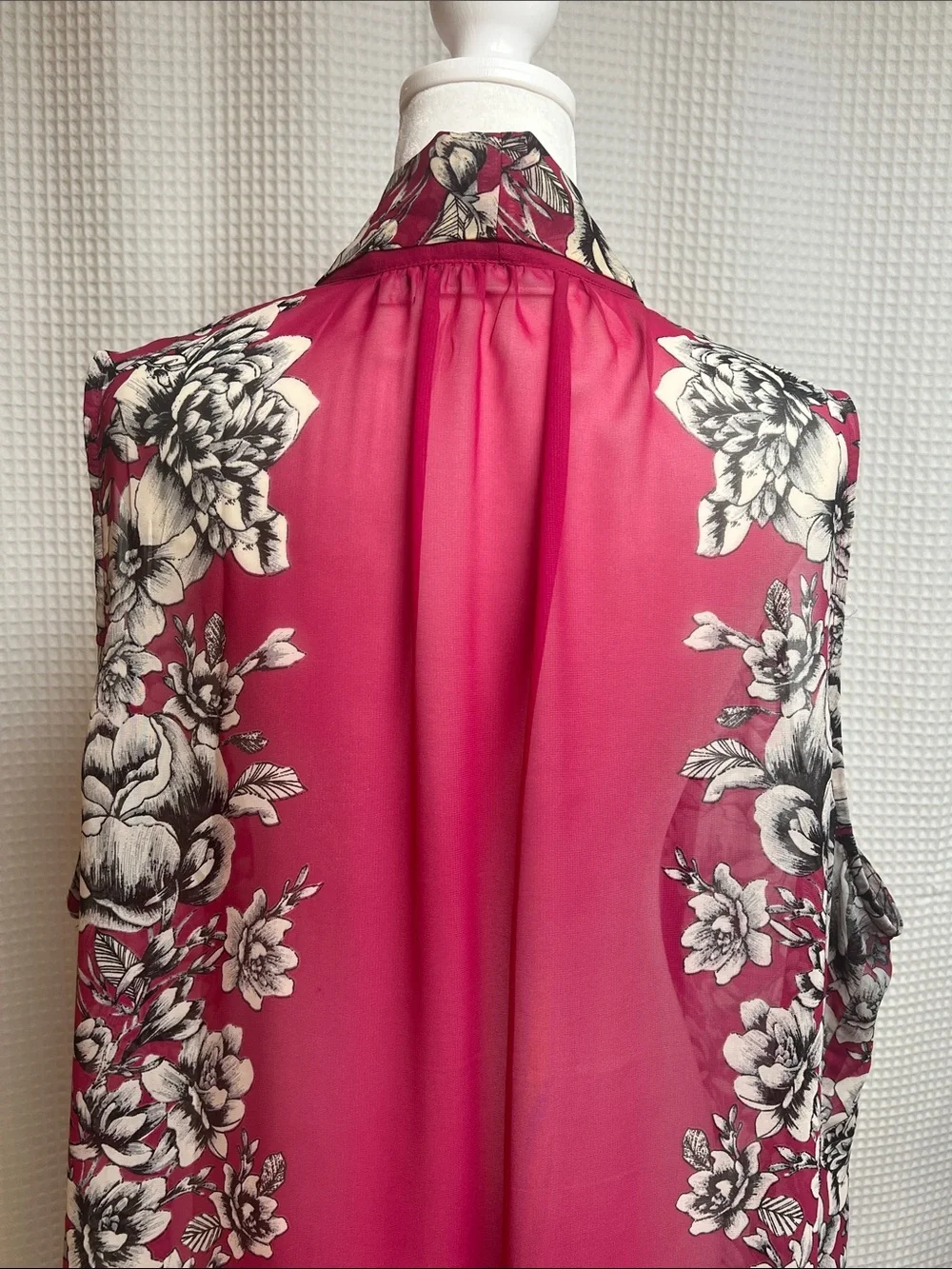 Susan Graver set of 3 open front sleeveless flowy chiffon colorful vests-1X